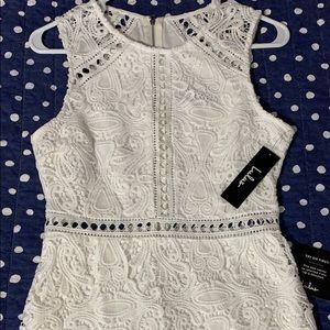 Lulu lace bodycon dress